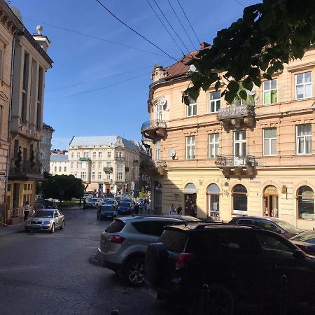 Apartments On Shevchenko Avenue Lviv Kültér fotó