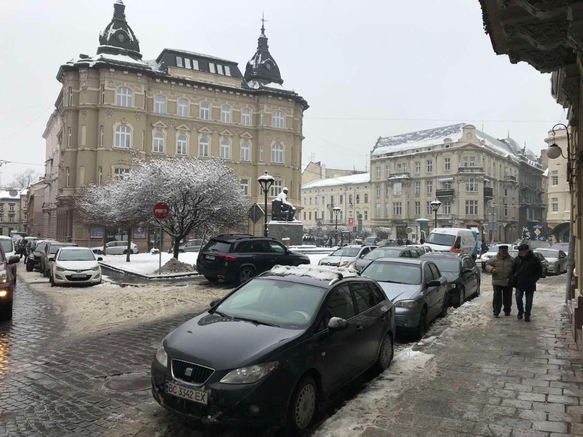 Apartments On Shevchenko Avenue Lviv Kültér fotó