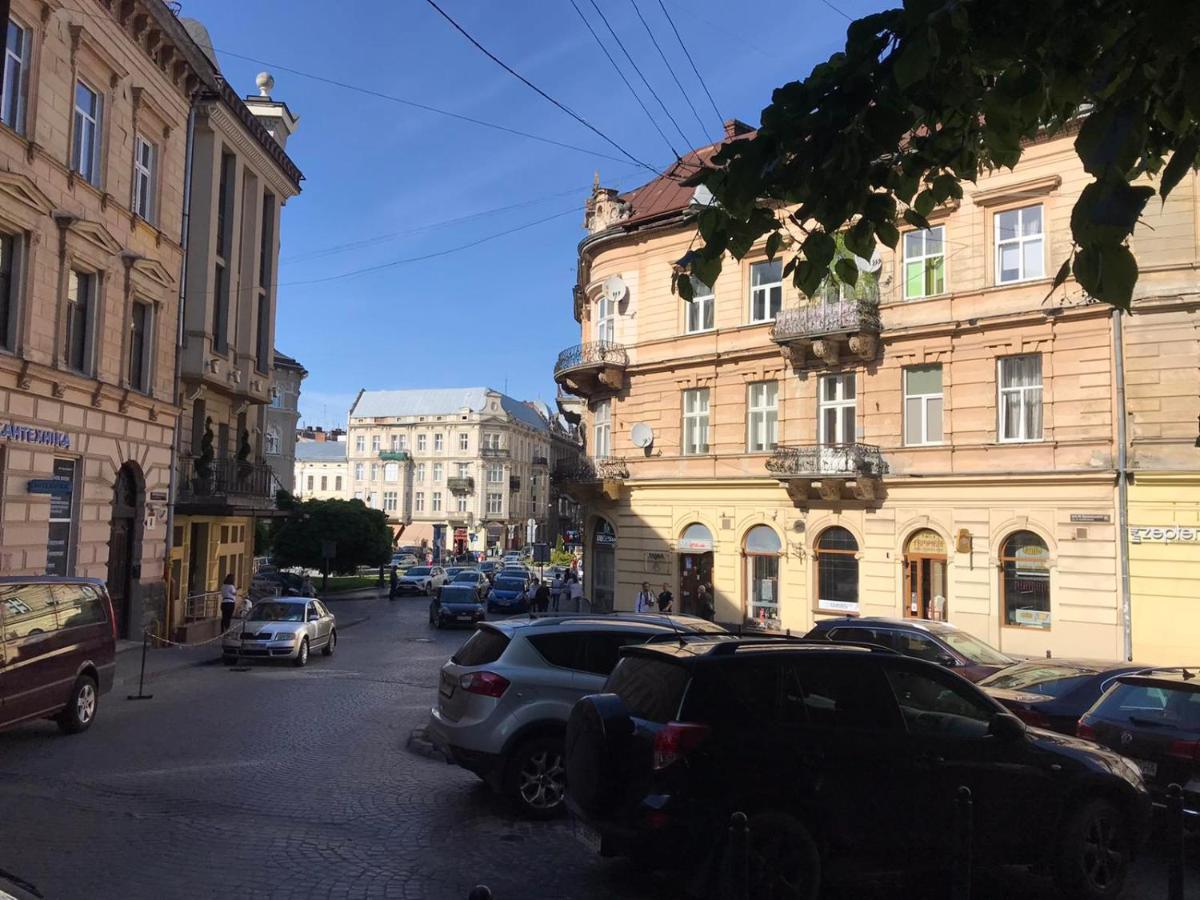 Apartments On Shevchenko Avenue Lviv Kültér fotó